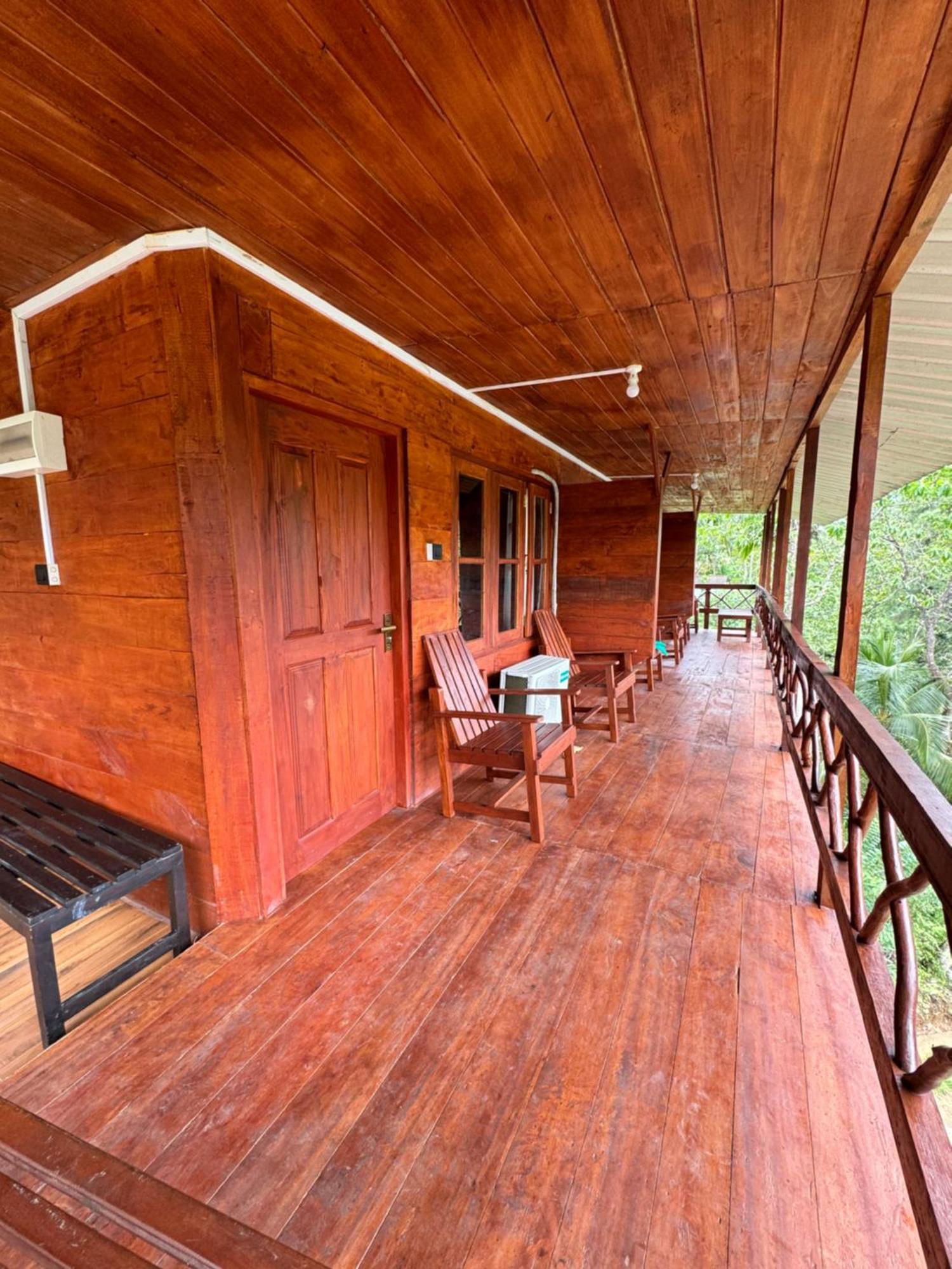 Sinharaja Forest Gate Deniyaya Exterior photo